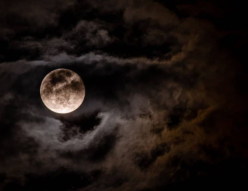 Une nuit sombre